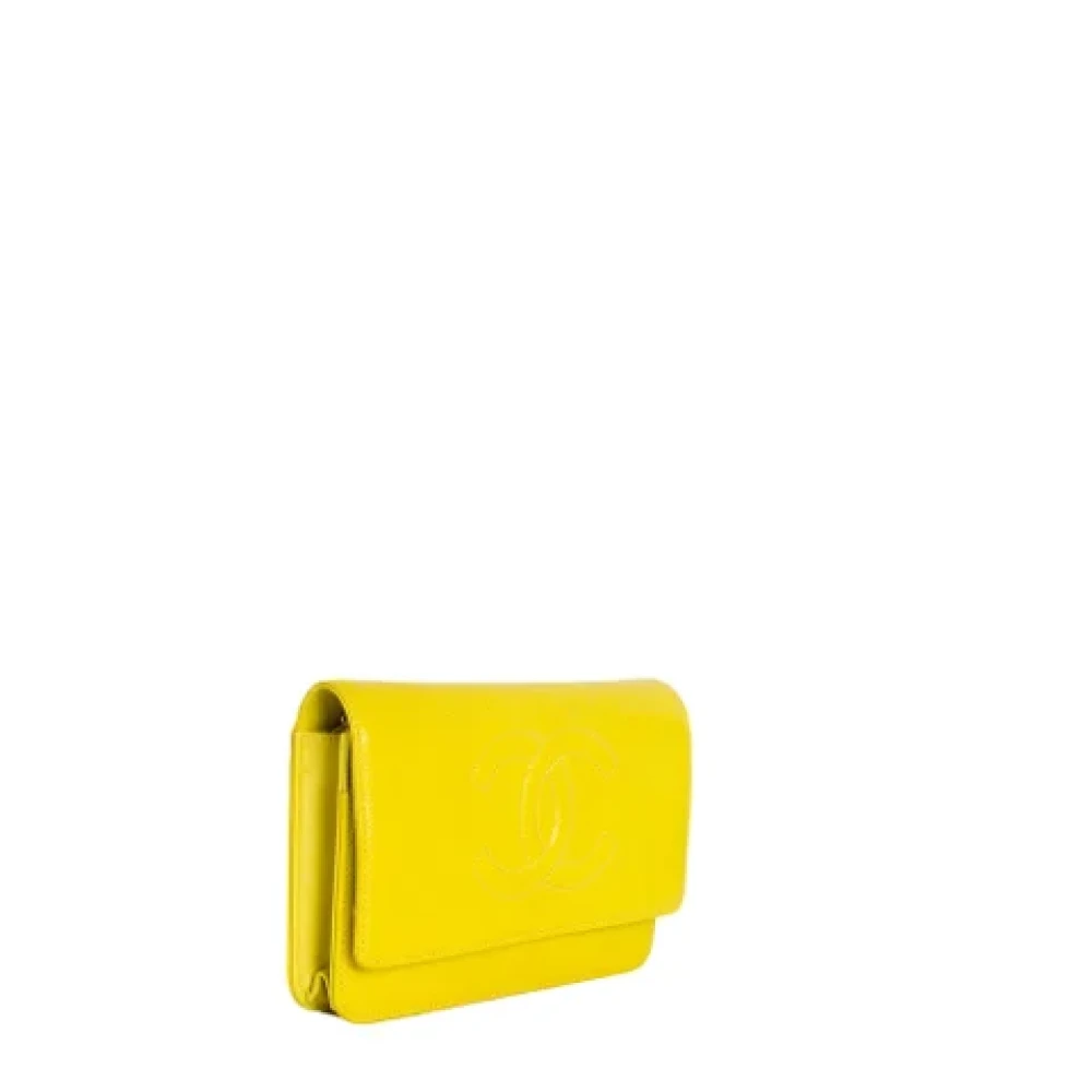 Chanel Vintage Pre-owned Leather wallets Yellow Dames