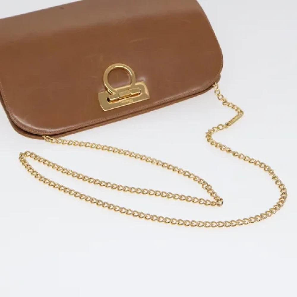 Salvatore Ferragamo Pre-owned Leather shoulder-bags Brown Dames