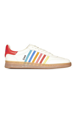 white-leather-sneakers-with-multicolor-stripes