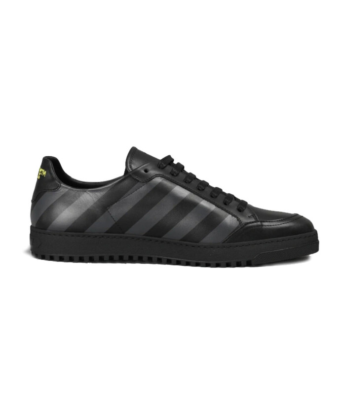 leather-sneakers-with-grey-stripes