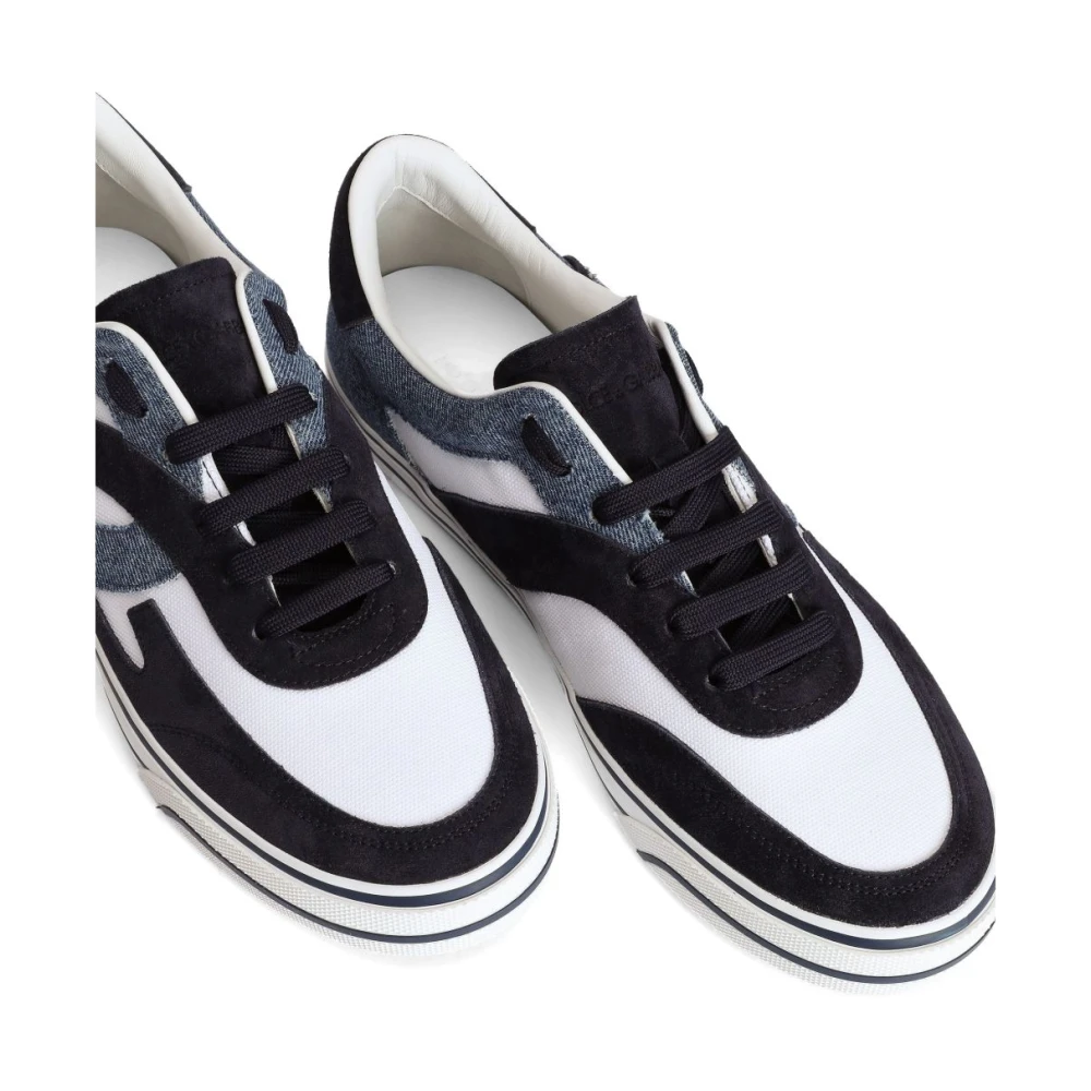 Dolce & Gabbana Sailing Base Leather Sneaker