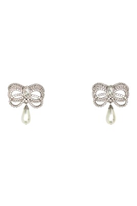 metal-embellished-oreringe