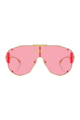 lunettes-de-soleil-elegantes-en-noir
