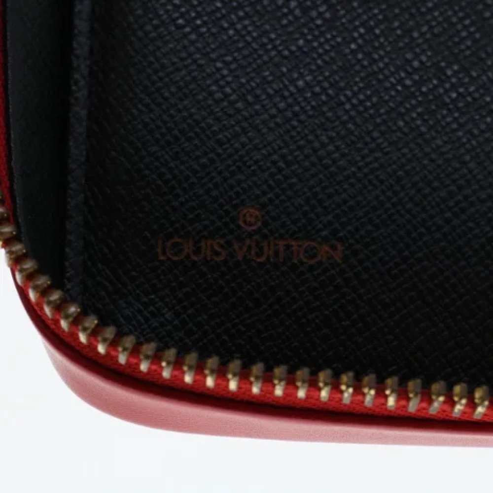 Louis Vuitton Vintage Rode leren Louis Vuitton Clutch Red Dames