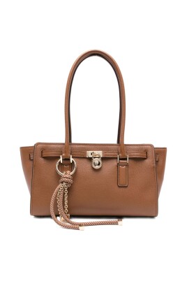 brown-leather-shopper-bag