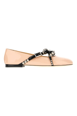 stylish-sandals-for-summer