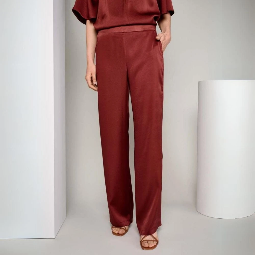 Marie Méro Bordeaux Satin Wijde Broek Red Dames