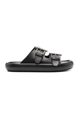 black-sneakers-for-men-stylish