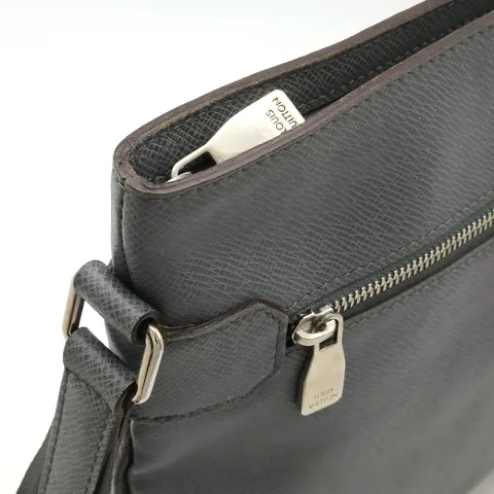 Louis Vuitton Vintage Pre-owned Leather louis-vuitton-bags Gray Dames