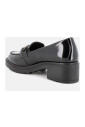 mocassin-en-cuir-noir-avec-effet-froisse