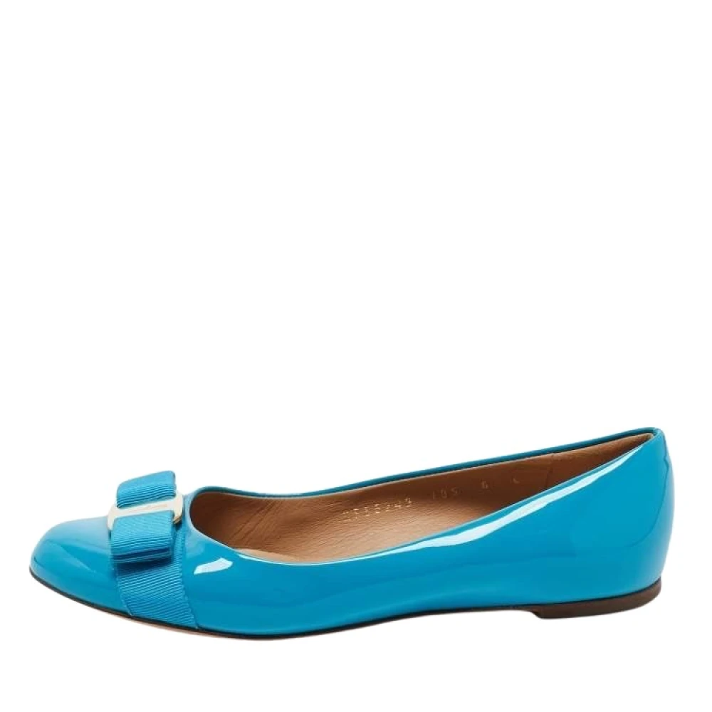 Salvatore Ferragamo Women's Blue Classic Leather Loafer Shoe Size 7 Uk