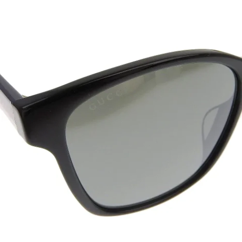 Gucci Vintage Pre-owned Plastic sunglasses Black Heren