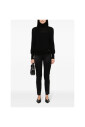 pull-noir-en-maille-cotelee-a-col-roule