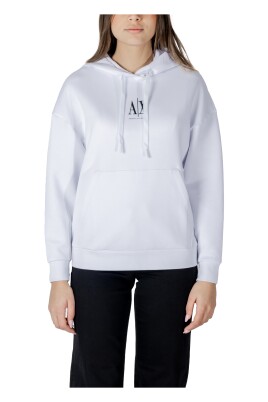 casual-capsulate-sweatshirt-for-women