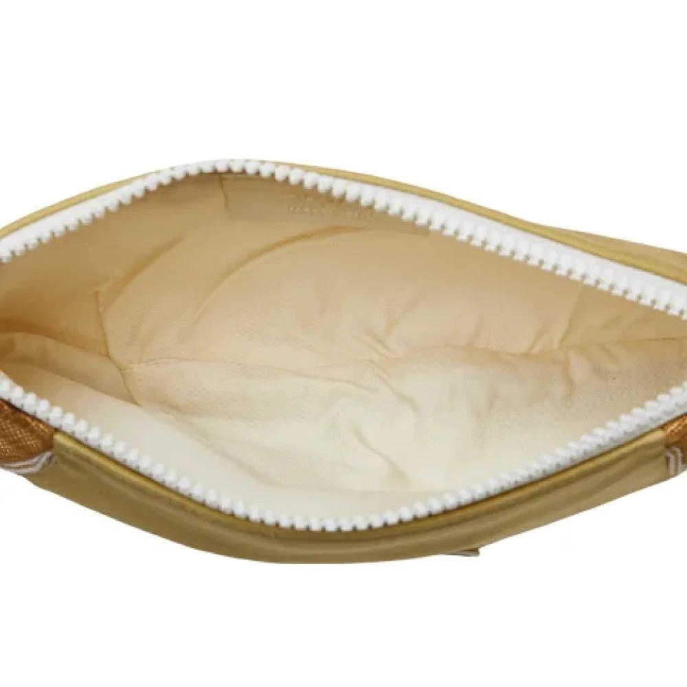 Chanel Vintage Pre-owned Canvas chanel-bags Beige Dames