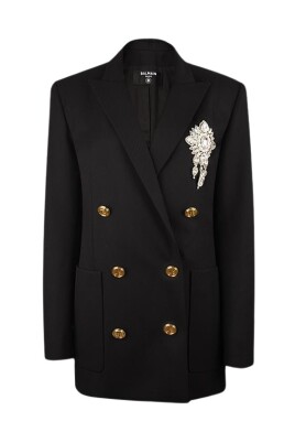 black-blazer-vest-with-chest-jewelry