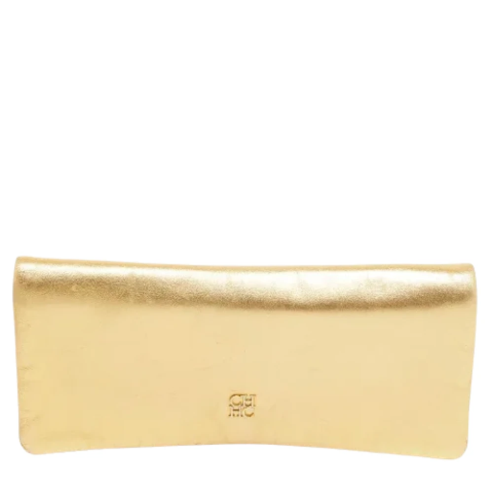 Carolina Herrera Pre-owned Leather clutches Yellow Dames