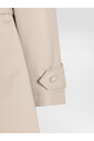 vestes-beige-a-double-boutonnage-avec-revers-arrondis