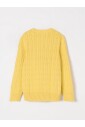 pull-jaune-en-tricot-pour-enfants
