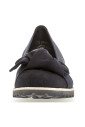 ballerines-en-daim-noir-a-lacets