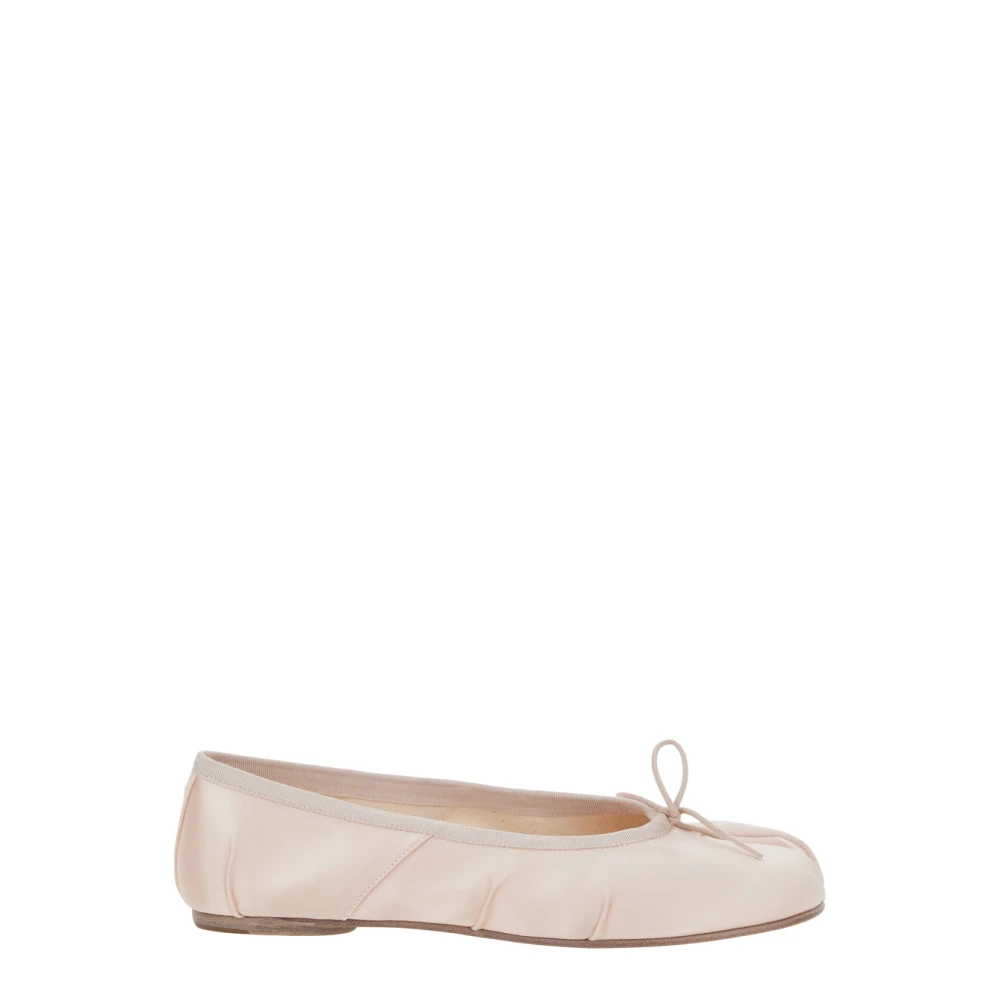 Maison Margiela Women's Pink Tabi Satin Ballerina