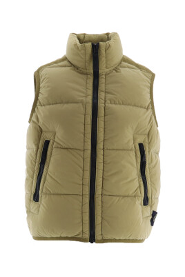 stylish-jacket-for-outdoor-adventures