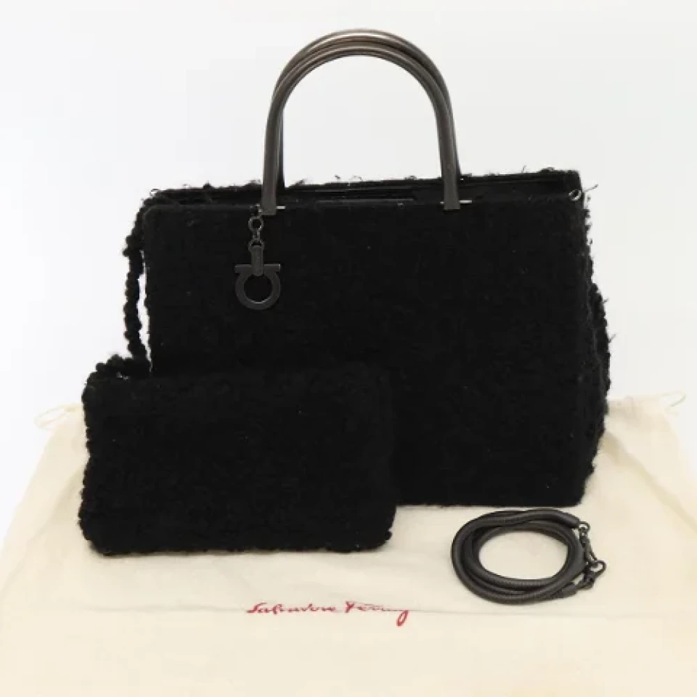 Salvatore Ferragamo Pre-owned Canvas handbags Black Dames