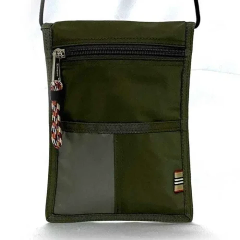 Burberry Vintage Pre-owned Fabric crossbody-bags Green Dames