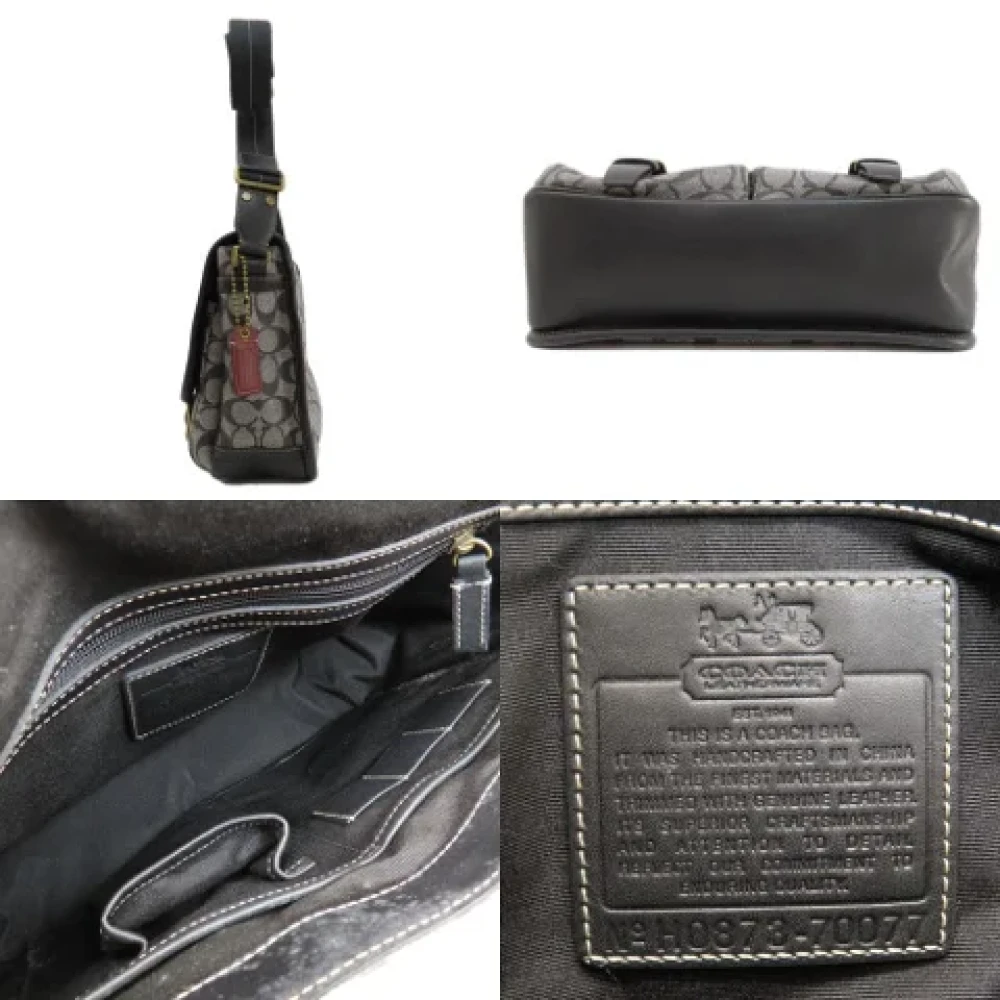 Coach Pre-owned Plastic shoulder-bags Black Dames