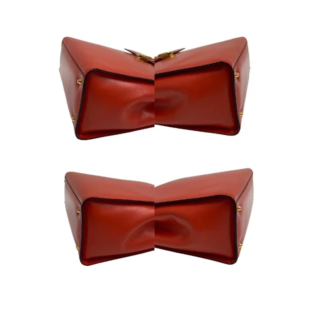 Loewe Pre-owned Leather handbags Red Dames