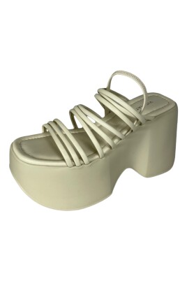 leather-crossed-strap-sandals