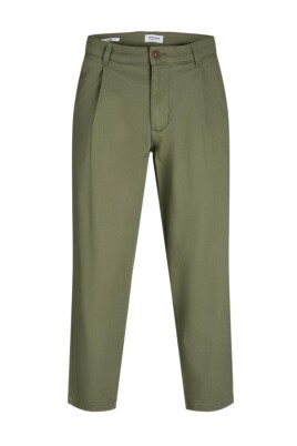 green-chino-pants-regular-fit