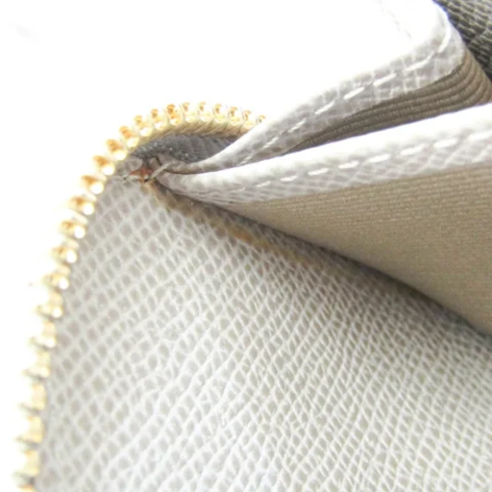 Armani Pre-owned Leather pouches Gray Dames