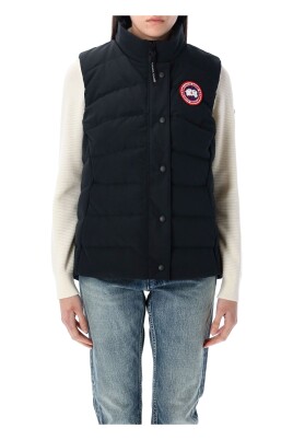 svart-dunfylld-gilet-ytterklader