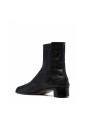 bottines-noires-en-cuir-a-bout-divise