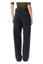 zwarte-carrot-fit-jeans-bermuda