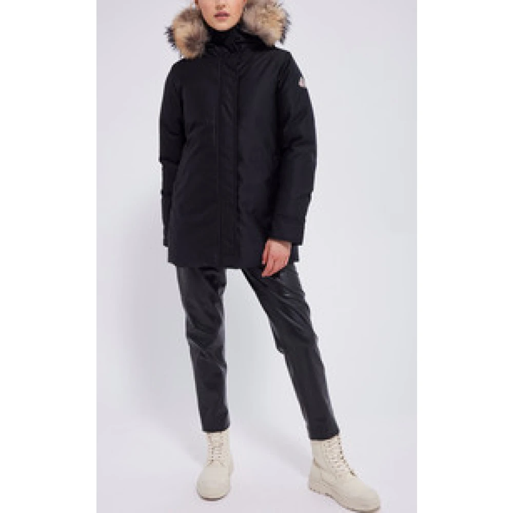 Pyrenex Zwarte Bordeaux Parka met Fin Raccoon Bont Black Dames