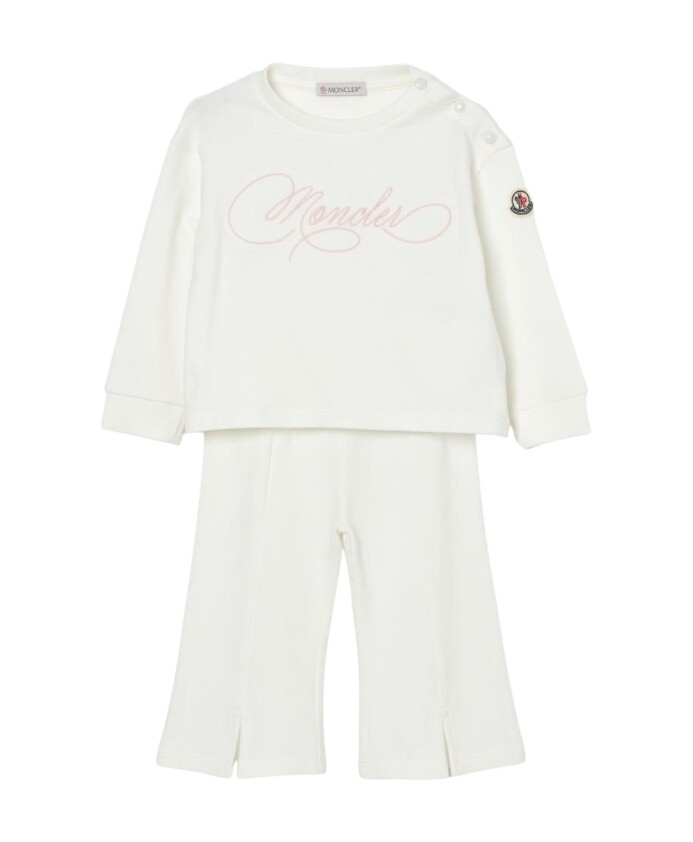 ensemble-deux-pieces-beige-confortable