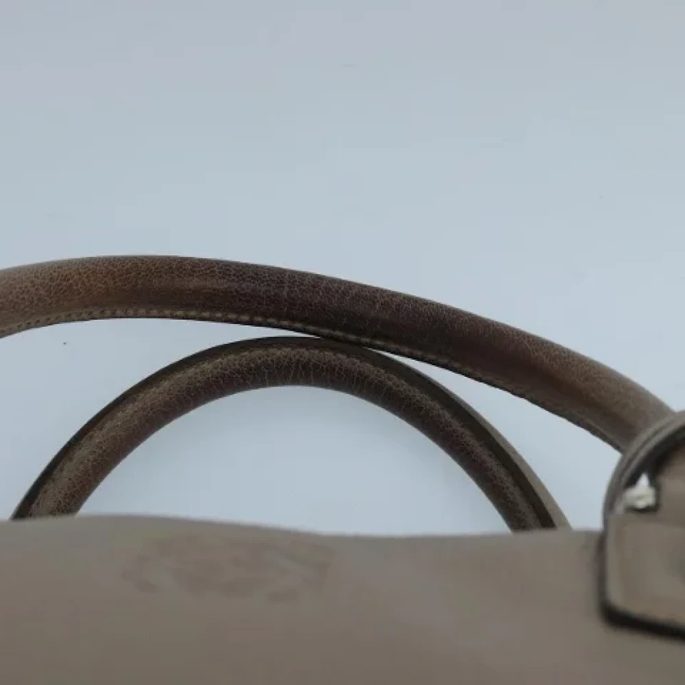 Loewe Pre-owned Leather handbags Gray Dames