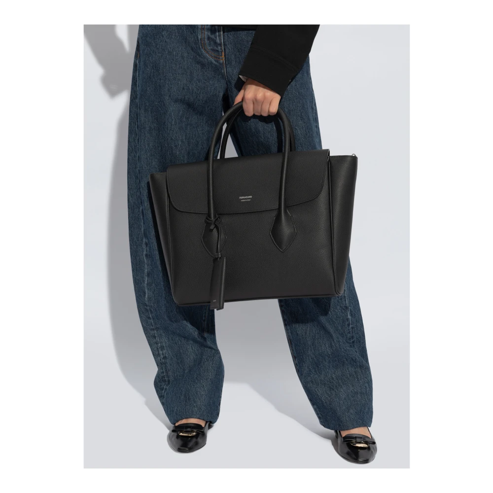 Salvatore Ferragamo Handtas Florence Black Dames