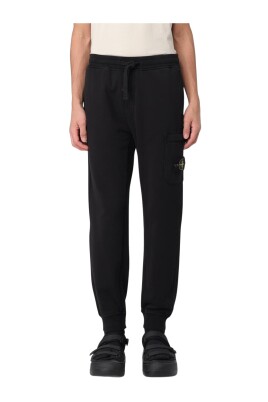 neutral-beige-cargo-sweatpants
