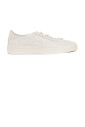 sneaker-a-double-boucle