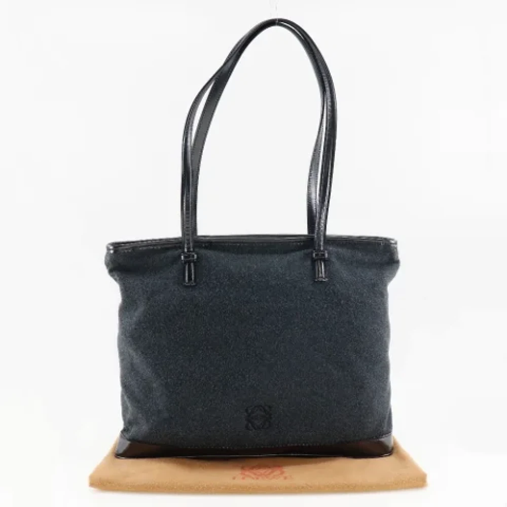 Loewe Pre-owned Fabric totes Gray Dames