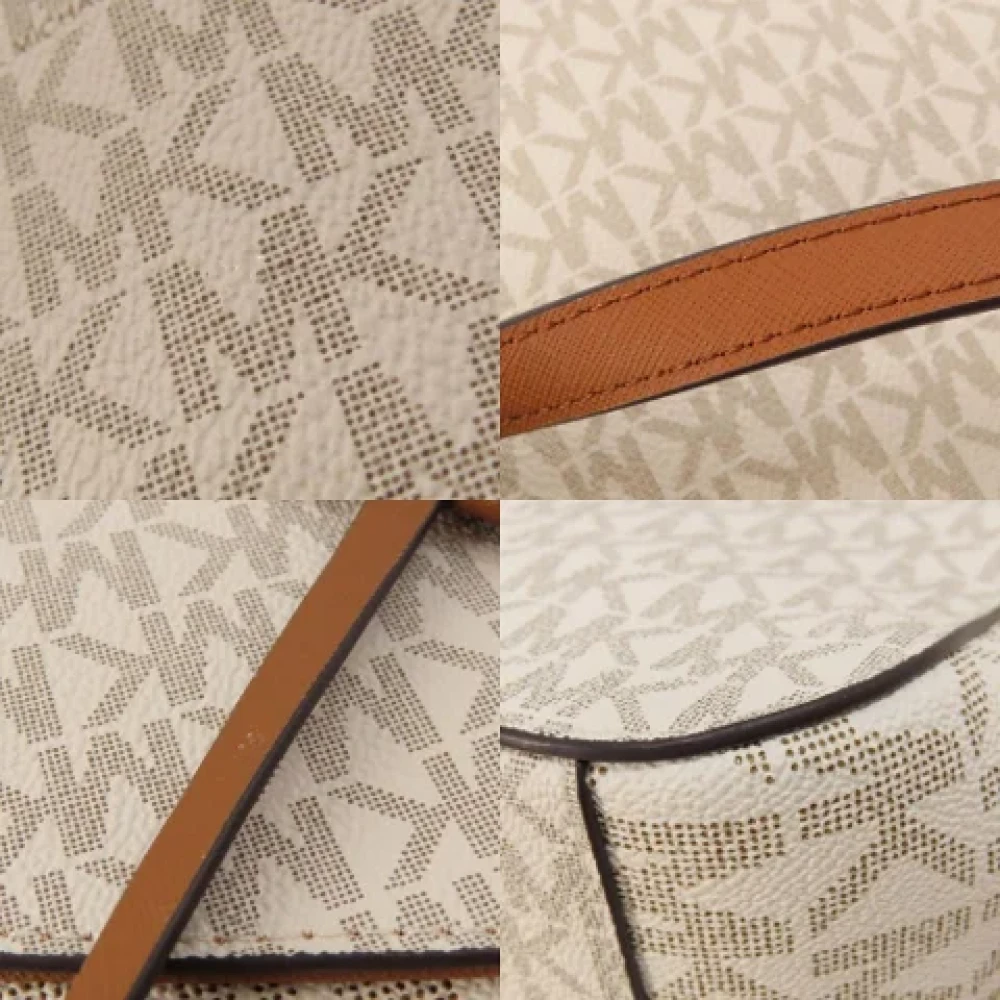 Michael Kors Pre-owned Canvas shoulder-bags Beige Dames