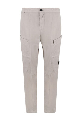 cargo-pants-with-lens-detail