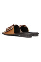 stijlvolle-kamelen-slippers
