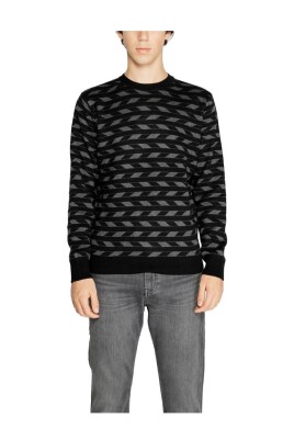 black-geometric-knit-sweater-pullover