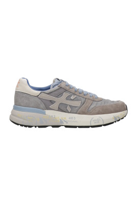 sneakers-grises-avec-inserts-en-cuir