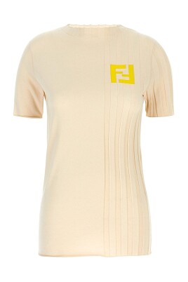 stylish-knitwear-for-men-and-women
