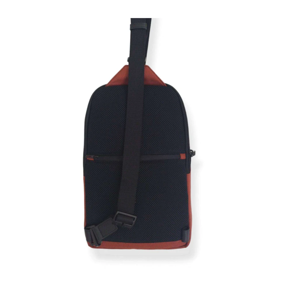 Piquadro Schoudertas Brown Unisex